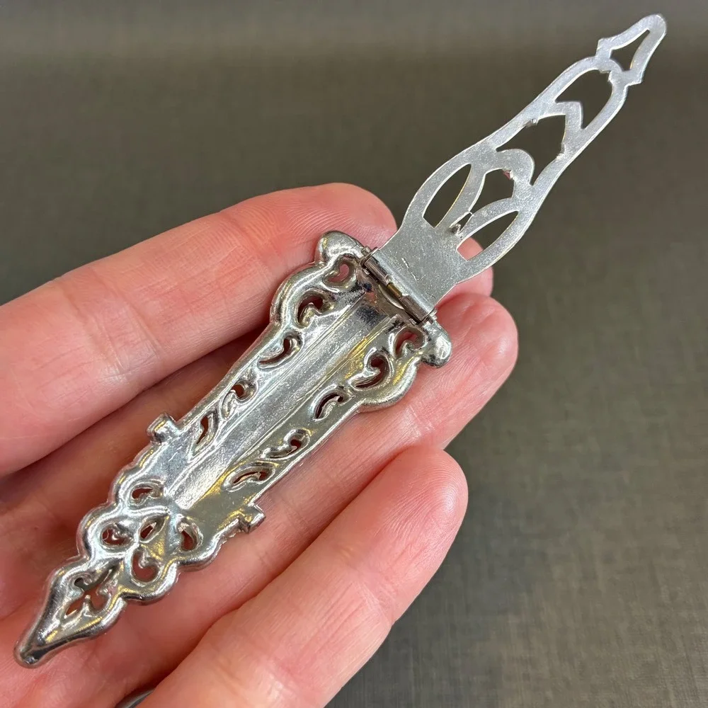 Vintage Art Deco Pot Metal Dress Clip Silver Tone Baguette Rhinestone 2.75